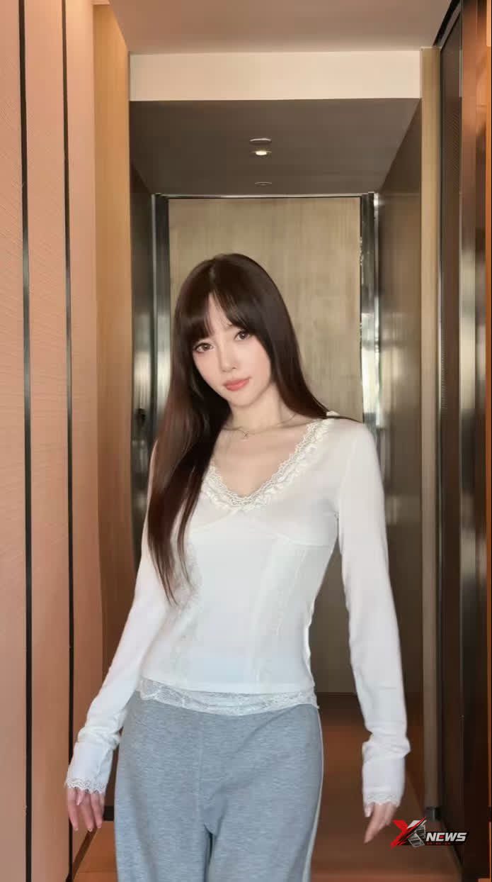 贾乃亮李小璐复婚生二胎？甜馨疑似当姐姐