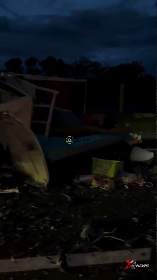 國道小貨車翻覆再遭追撞 釀3人傷